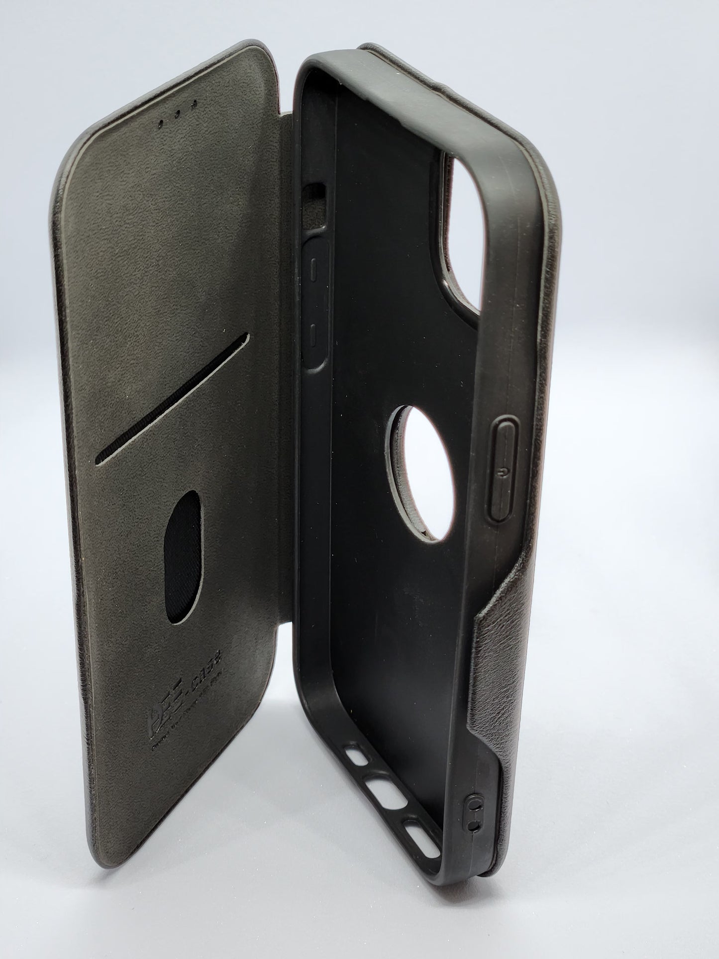 FLIP WALLET CASES FOR IPHONE