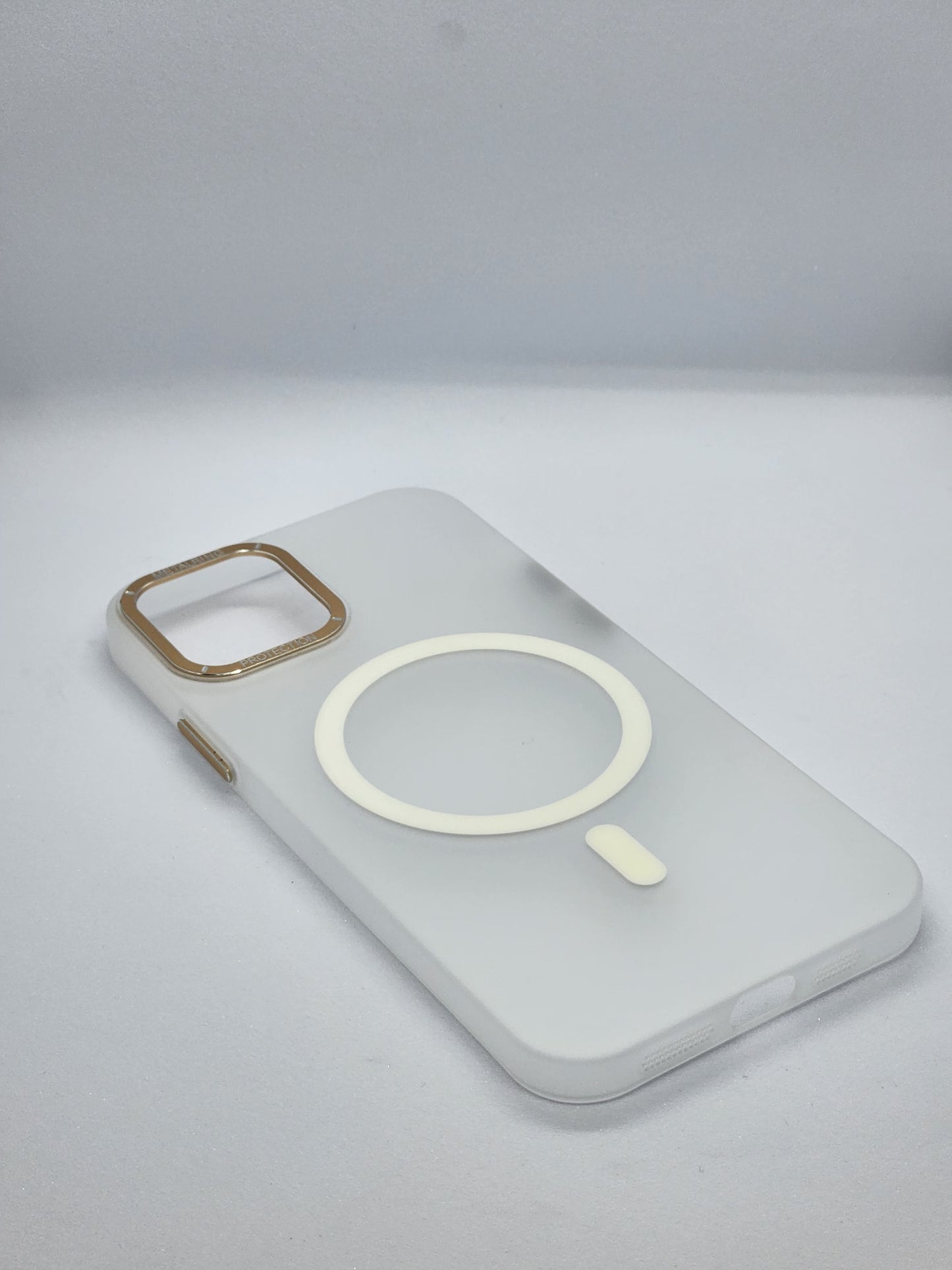 METAL RING HARD PLASTIC MAGSAFE CASES FOR IPHONES