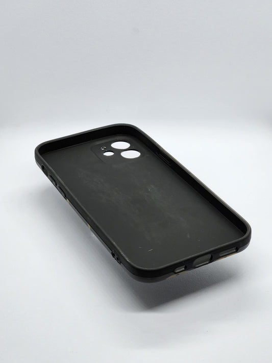 GUCCI HARD CASES FOR IPHONES