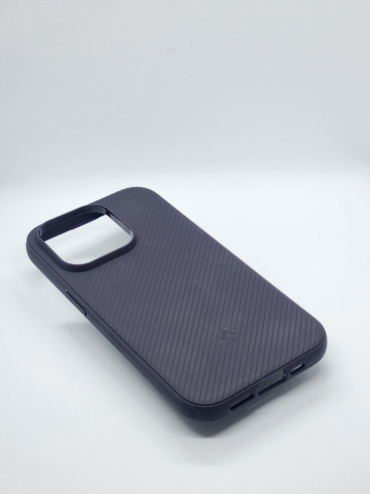 SPIGEN MAG ARMOUR CASES FOR IPHONES