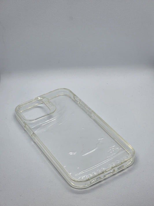 GEAR 4 TRANSPARENT HARD CASES