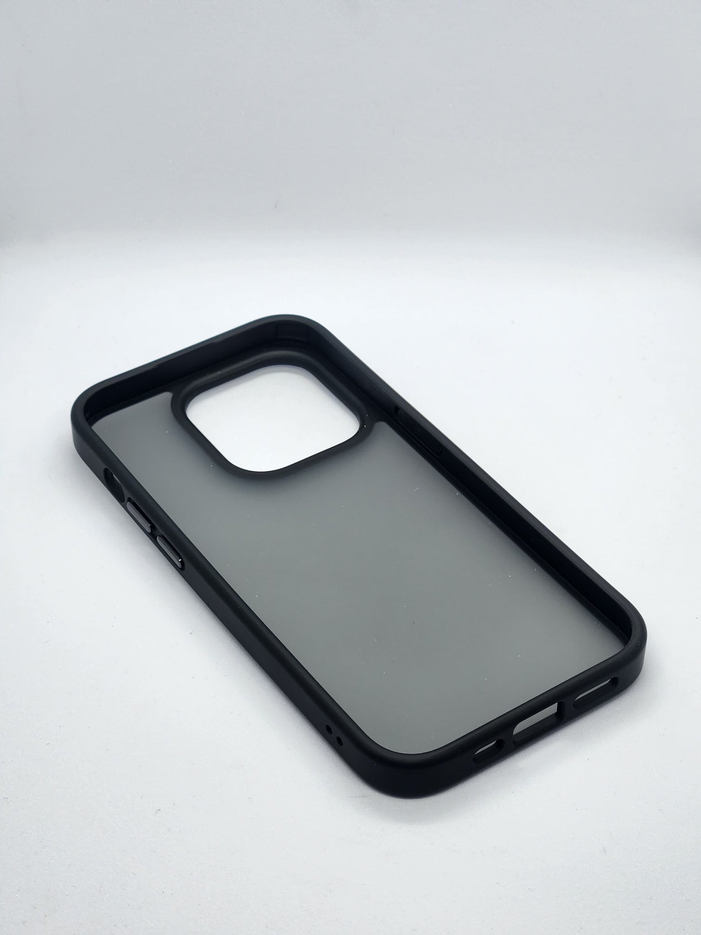 GRIPP BOLT SERIES FOR IPHONES