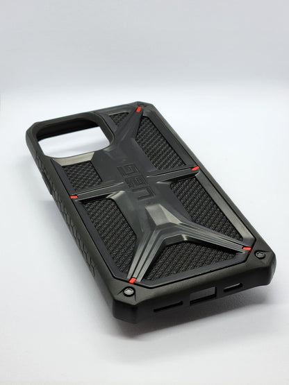 UAG MONARCH SERIES FOR IPHONES