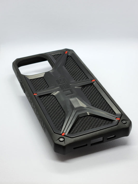 UAG MONARCH SERIES FOR IPHONES