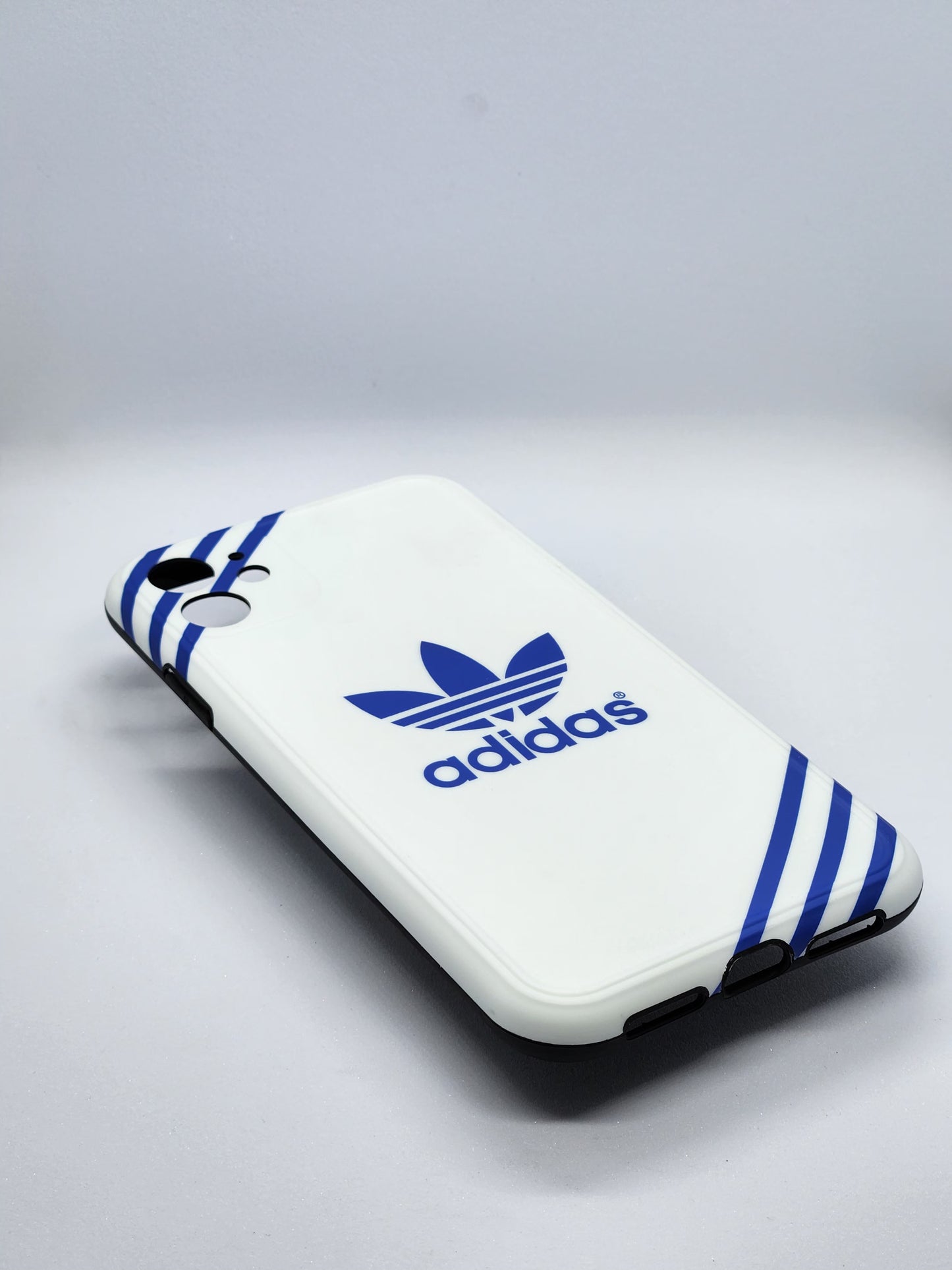 ADIDAS ORIGINALS HARD CASES FOR IPHONES